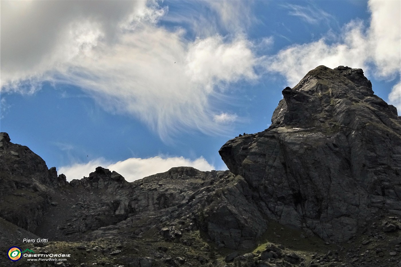 45 L'imponente Cima di Pescegallo (2328 m) .JPG